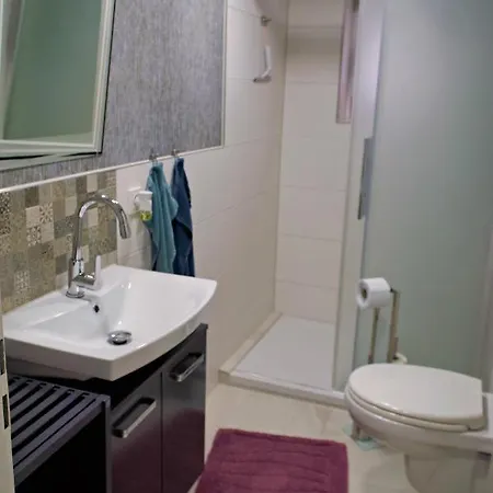 Apartment Huebsche Souterrainwohnung