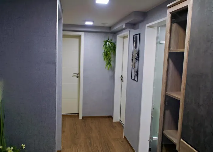 Huebsche Souterrainwohnung 公寓 埃尔姆边的孔宁斯路特